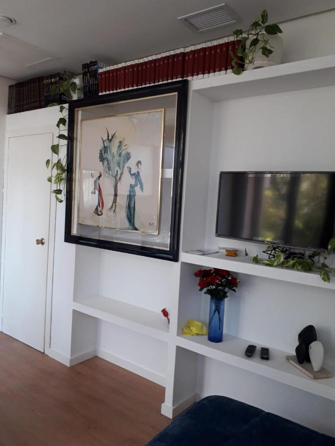 Apartamento Turistico Jardines De Asura Мадрид Экстерьер фото